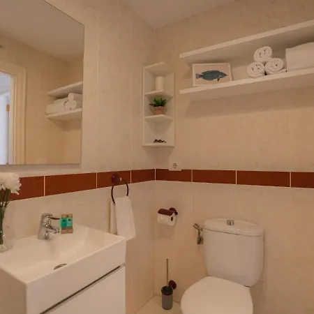 Sea Breezes Apartament