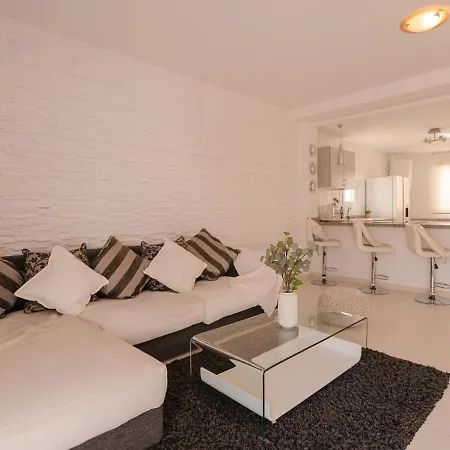 Sea Breezes אדחה