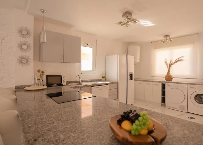 Sea Breezes Apartamento *